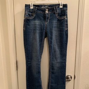 ❌SOLD❌Wallflower Bootcut Jeans size 9 31"W/31"L